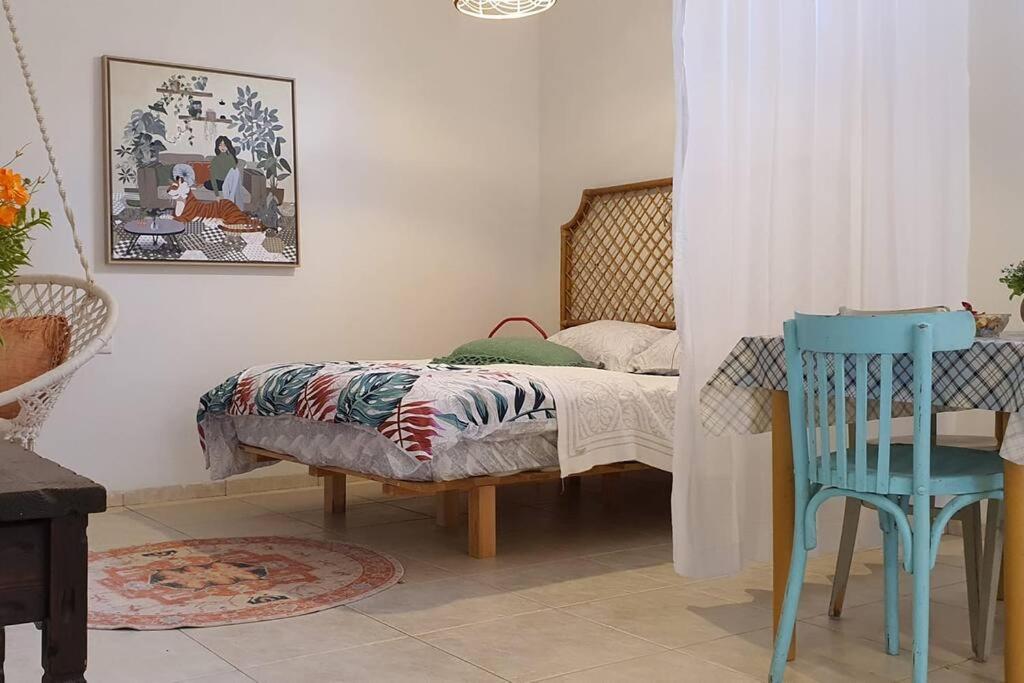 Appartamento נקודת חן Shadmot Devora Esterno foto